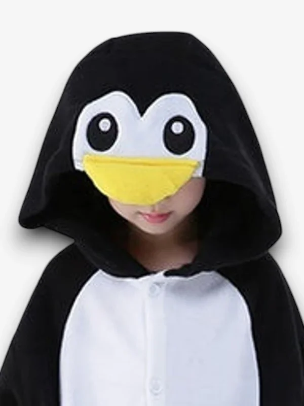 Penguin kids hood detail