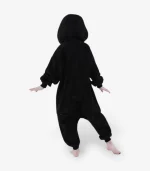Penguin kids hood detail